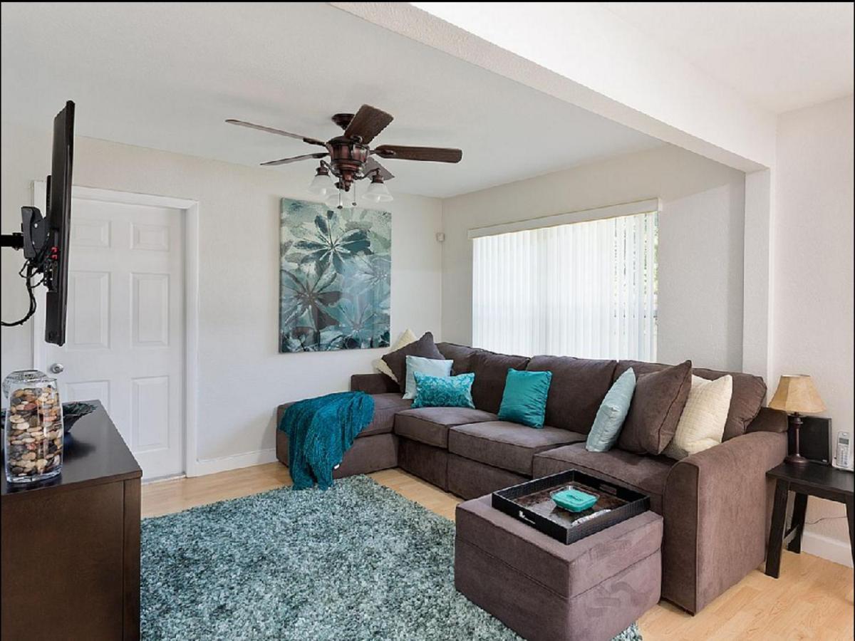 Beachway Per Ankh Pompano Beach Exterior photo